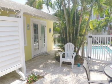 One Bedroom Vacation Rental located Close Beach Holmes Beach